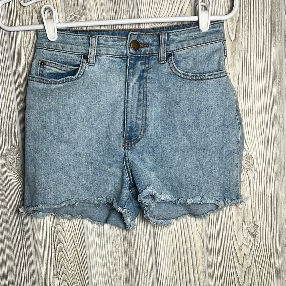Billabong Blue Jean Shorts Classic Cut-Off Style Raw Hem Size 24